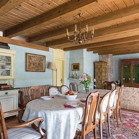 Veli Vrh Villa *