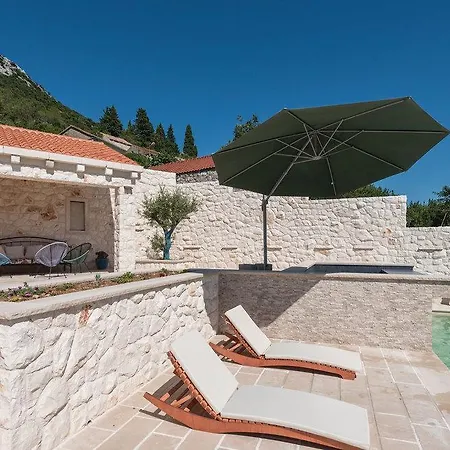 Villa Veli Vrh *